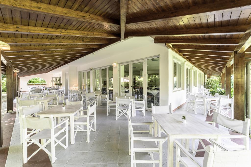 La Bussola Hotel