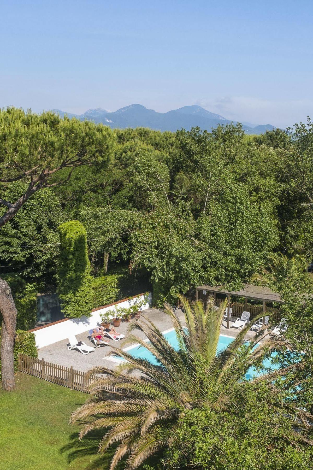 La Bussola Hotel