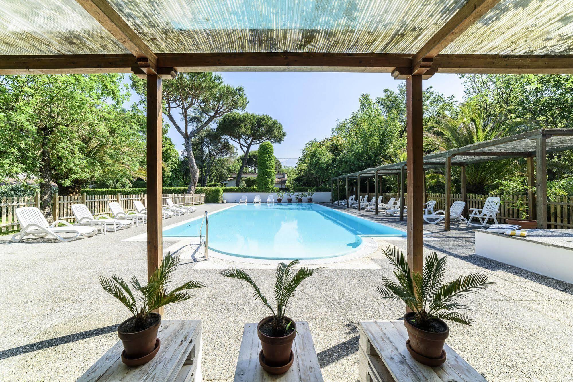 Hotel La Bussola 3*